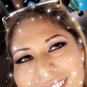 Meet your Posher, Nickie